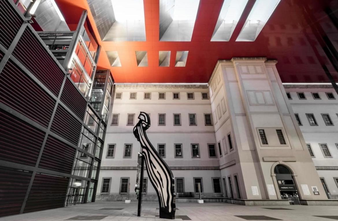 Reina Sofía Museum Apartment Madri Exterior foto